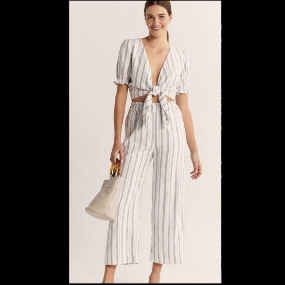 Abercrombie Matching Linen Set